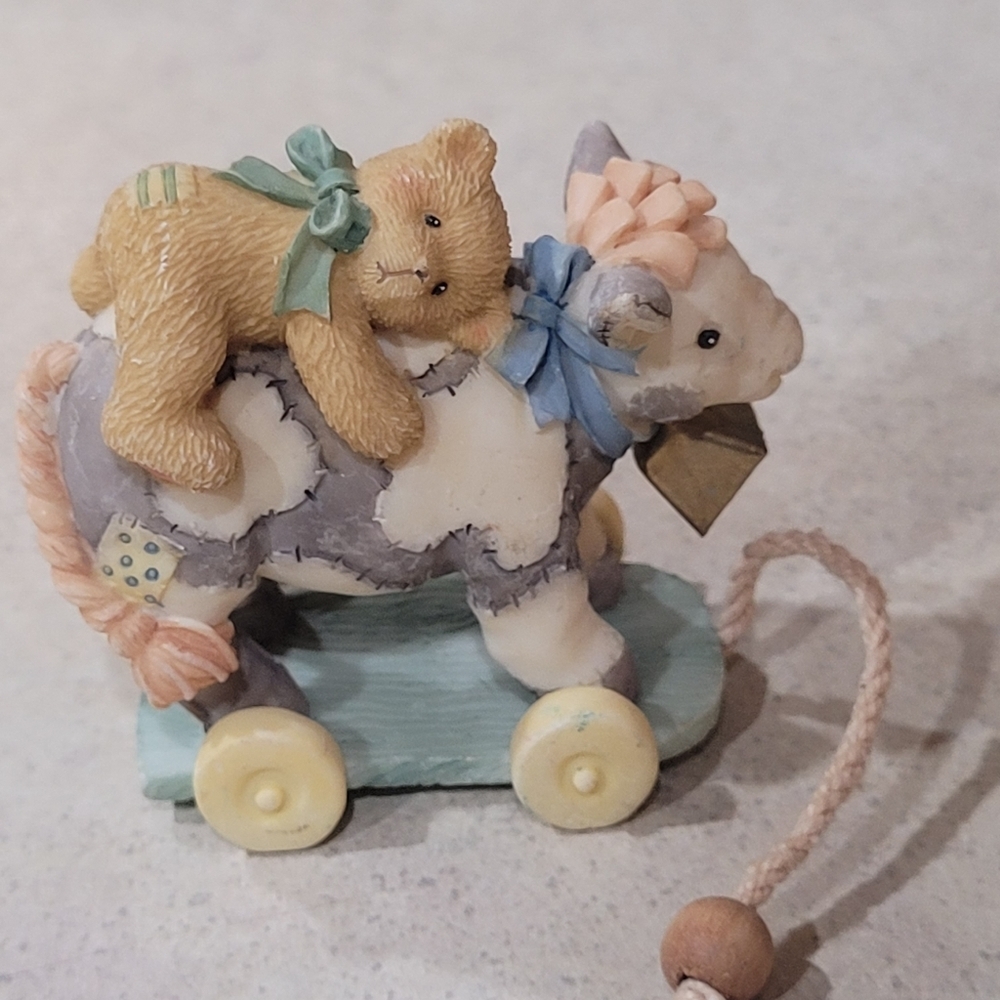 Cherished Teddies Big Hug 537217 Pull Toy Decor